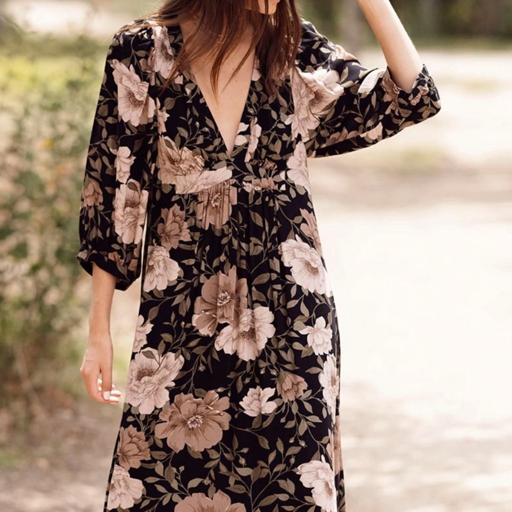 Saltwater Luxe WREN MIDI DRESS Size small.